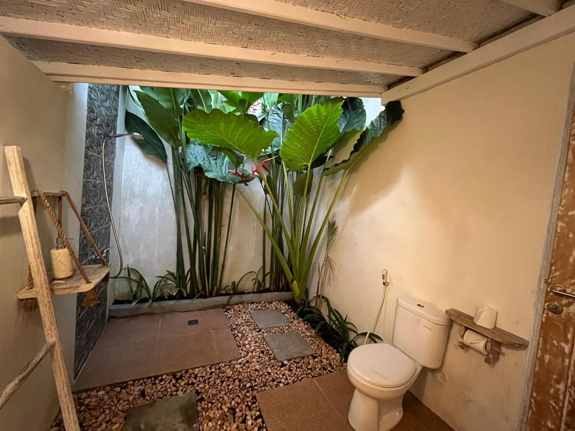 Penida West Palm Cottage Toyapakeh Esterno foto